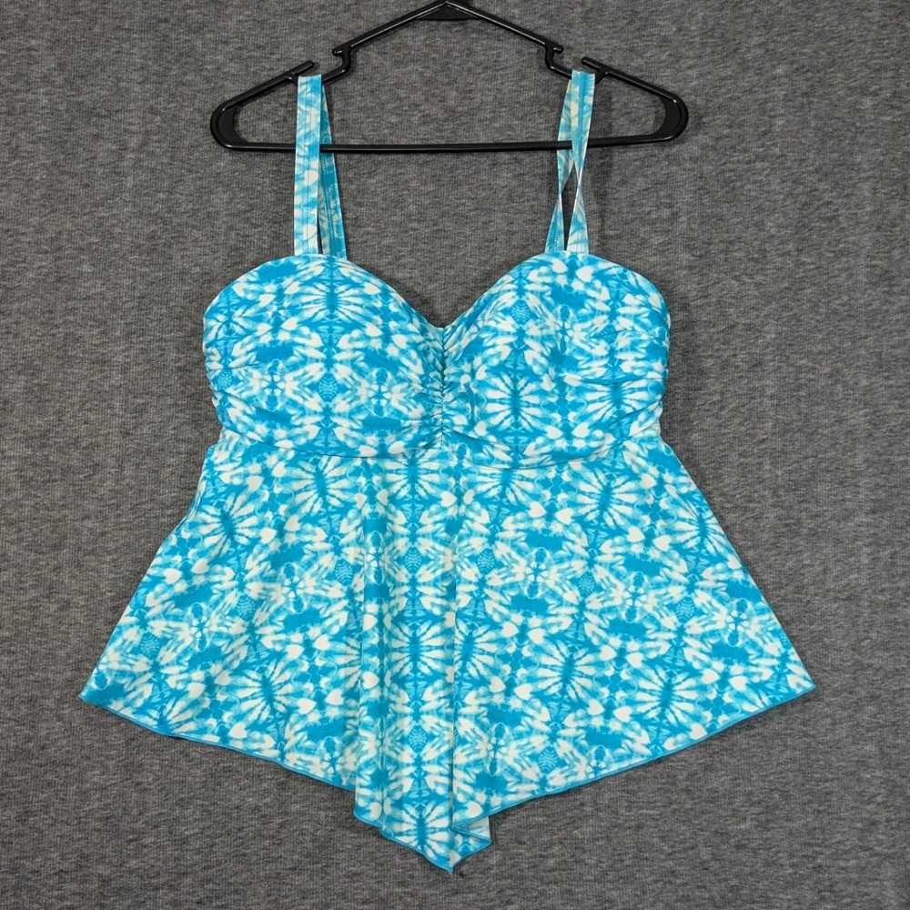 A Shore Fit Blue White Geometric Tankini Top Handkerchief Hem Size 12